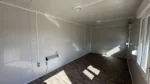 Container marittimi riconvertiti – ufficio di cantiere di 17 m² con serrande avvolgibili – Image 5