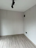 Container marittimi riconvertiti: ufficio da giardino isolato di 10,5 m² – Image 6