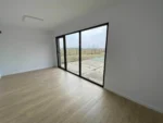 Container marittimi riconvertiti – ufficio modulare di 18 m² – Image 4
